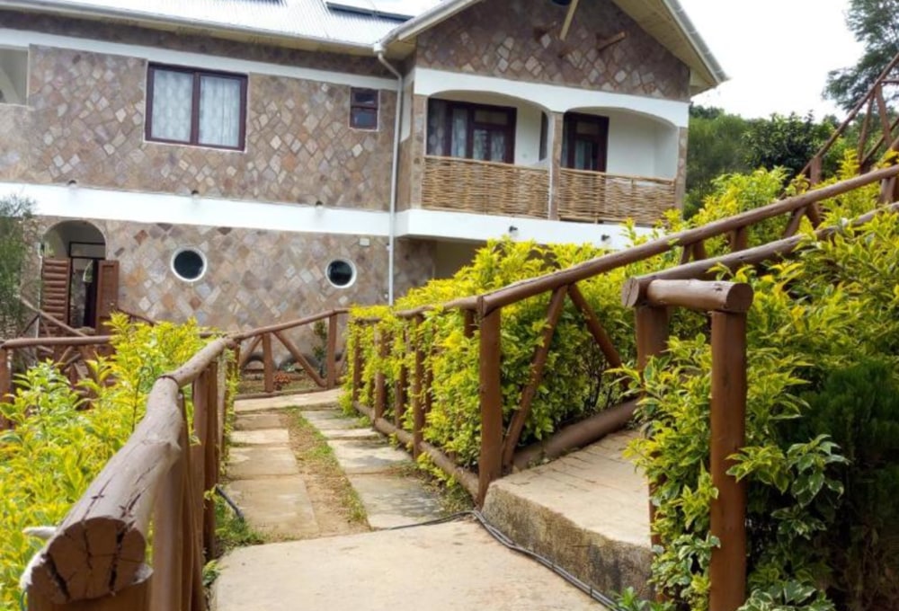 Bunyonyi Rock Resort